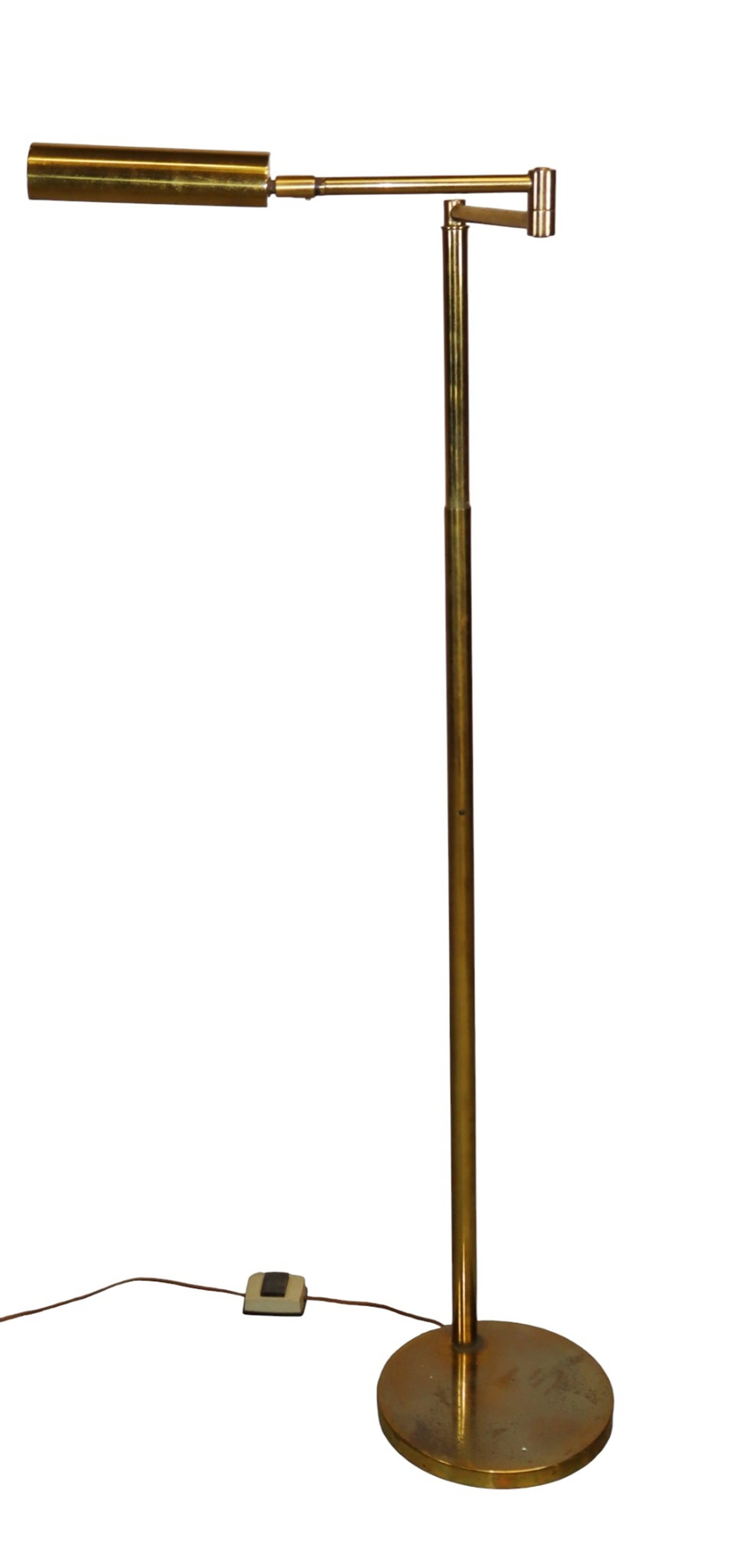 Mid Century Modern Nessen Studios reading lamp in brass (1 of 9)