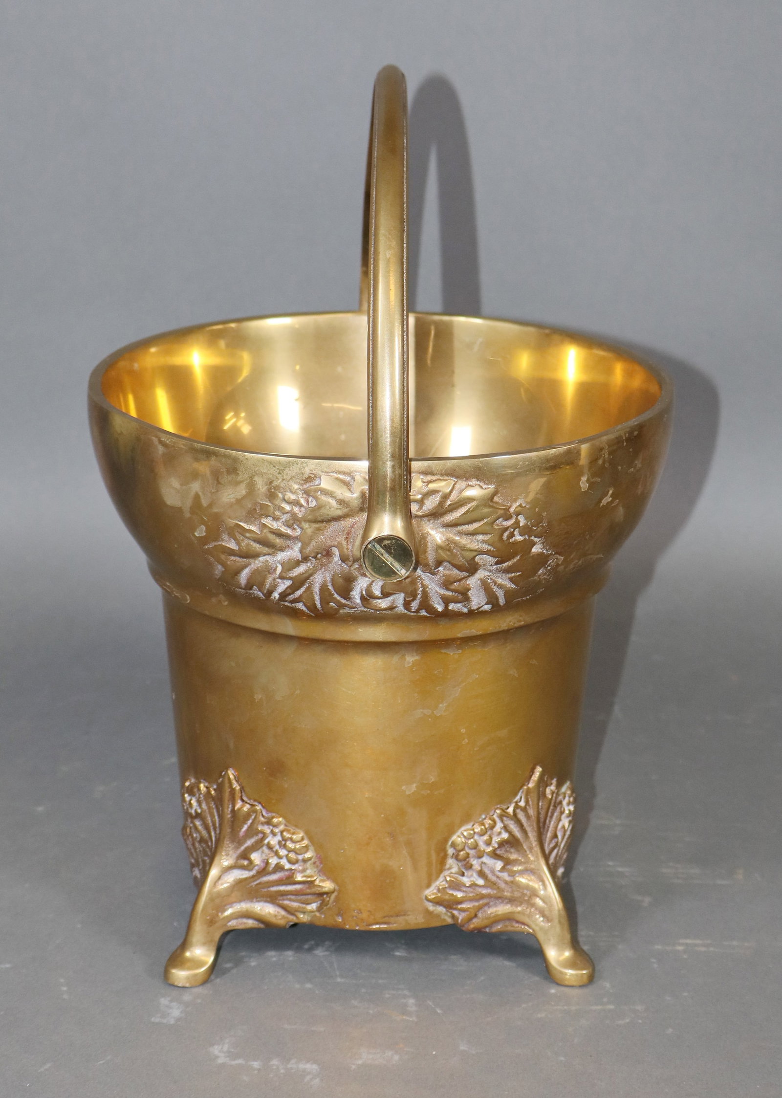 Mastercraft solid brass handled pot - 9