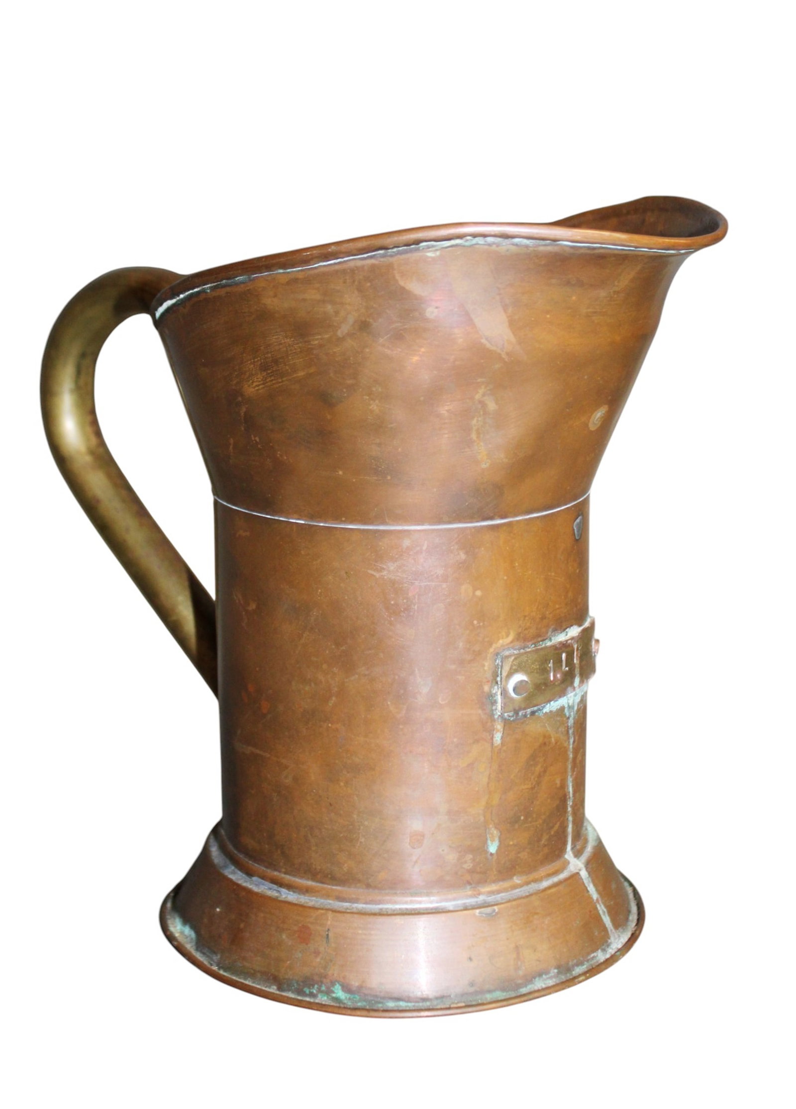 Dutch 1 liter copper pitcher (1 of 7)