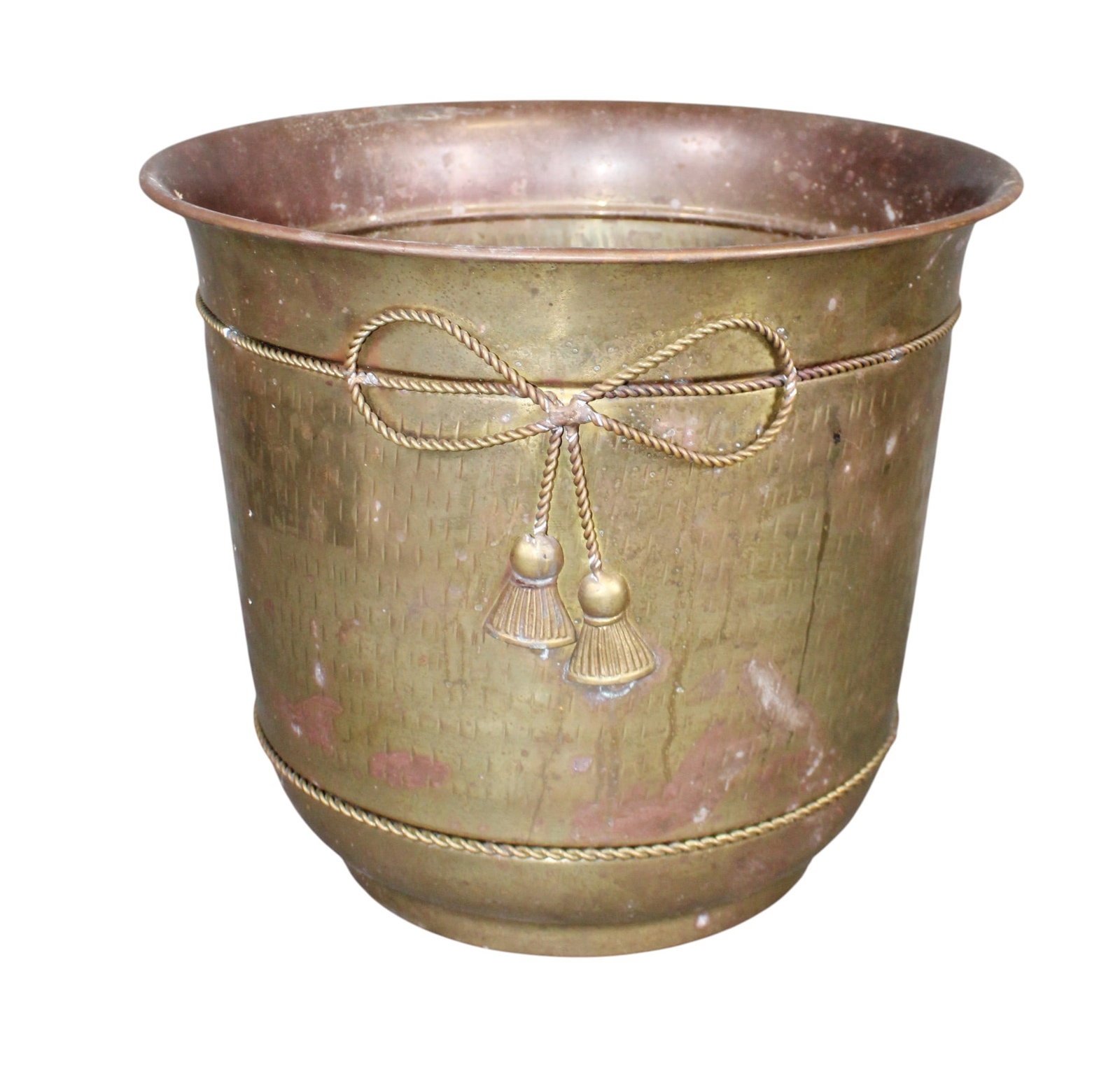Hammered brass bin with rope tassel (1 of 8)