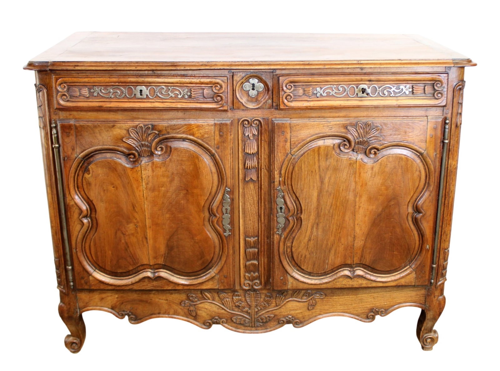 French Provincial buffet bas in walnut (1 of 10)