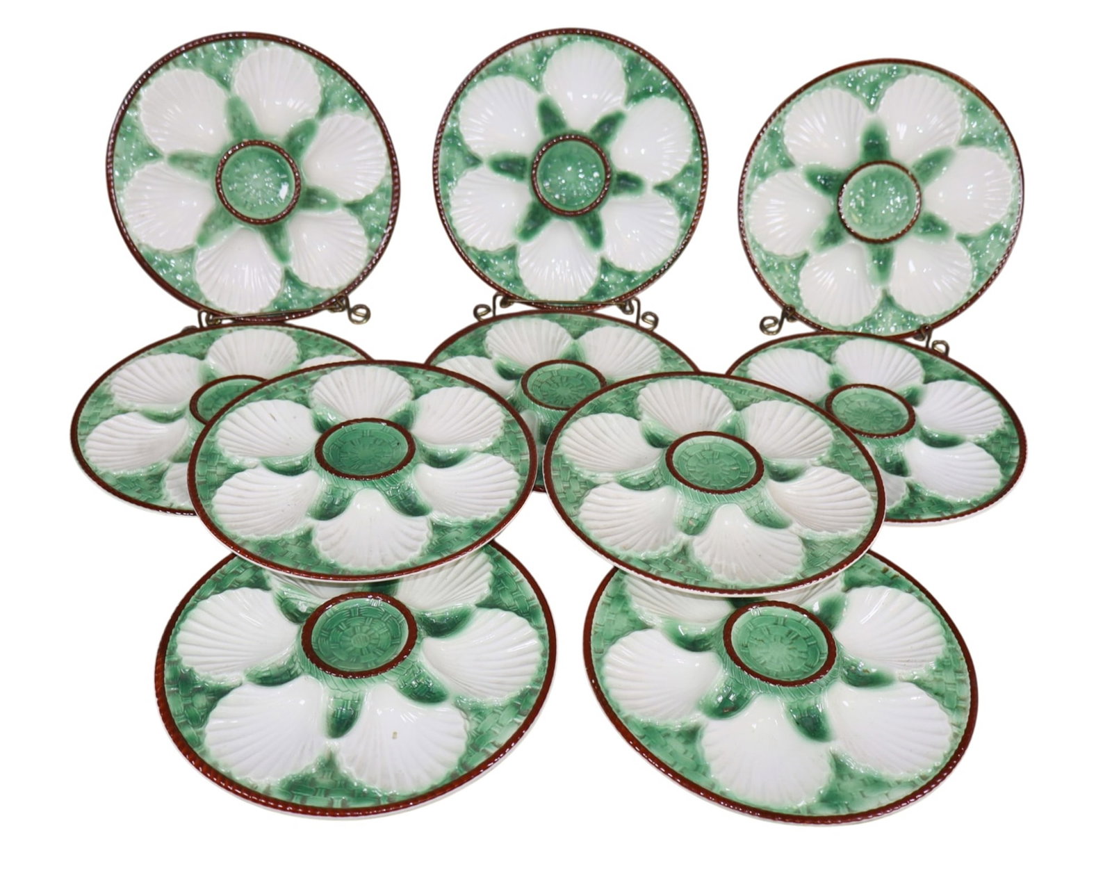 Set of 10 French green and white oyster plates: Set of 10 French green and white oyster plates. 9 1/2"dia Weight: 17lbs total