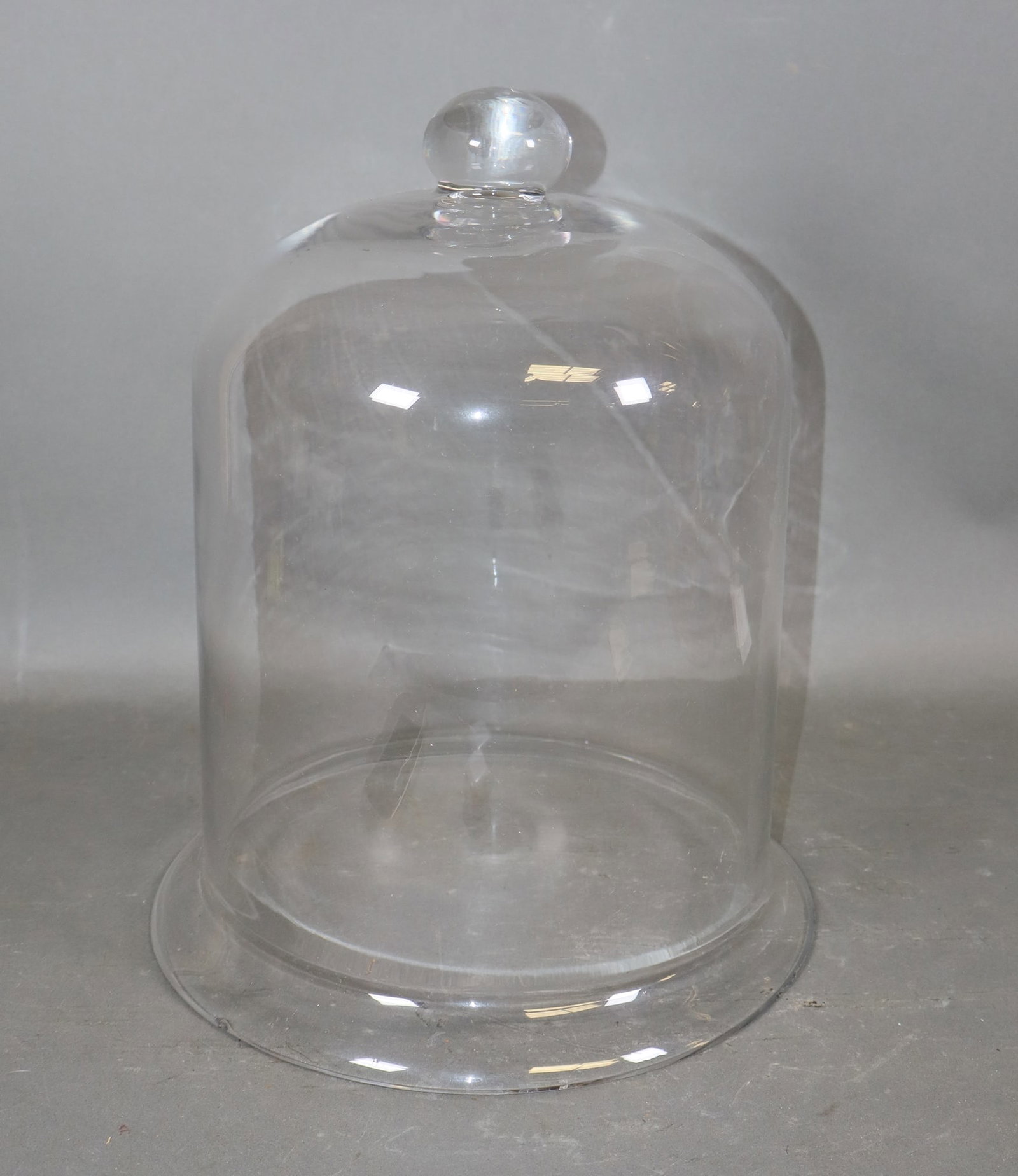 French blown glass cloche (1 of 10)