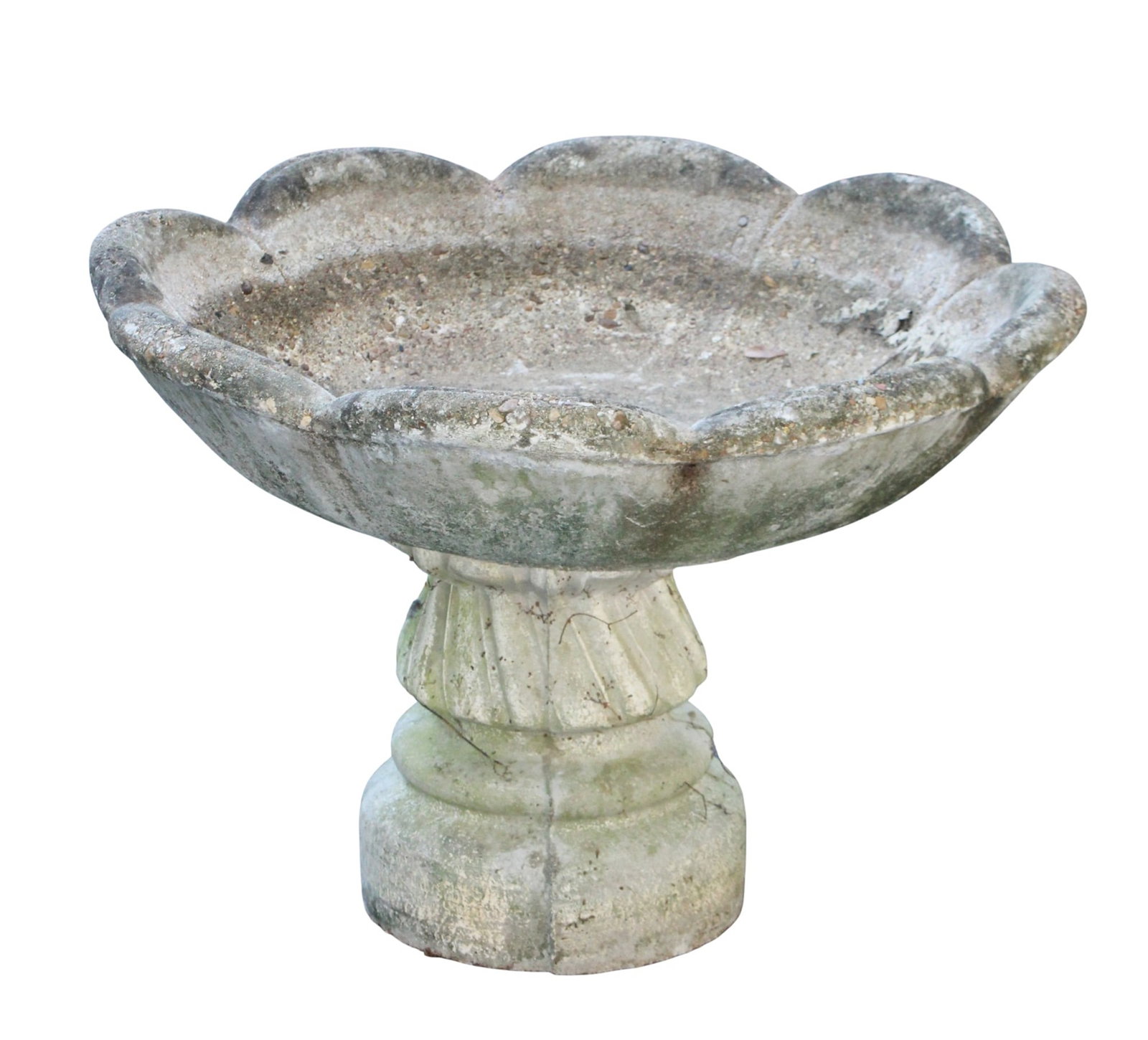 Cast garden stone bird bath with scalloped edge (1 of 8)