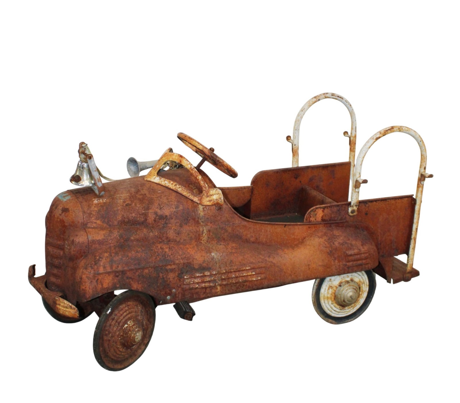 1950s metal Fire chief pedal car (1 of 6)