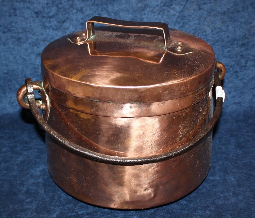 Antique French copper lidded pot: with iron handle. 9 3/8"h x 12 5/8"dia