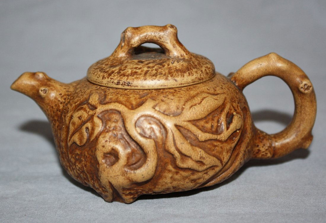 Chinese ZiSha Tea Pot: Chinese ZiSha Tea Pot, Double marked on reverse lid, and on base. 5 1/4"w x 3 3/8" dia