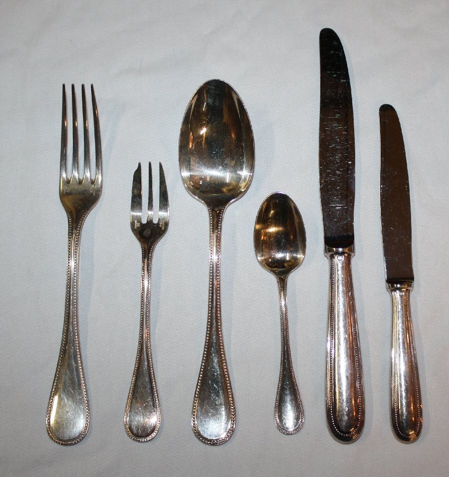 Christofle Perles silverplated flatware. Service for: 12 6-piece place settings. 72 pieces total.