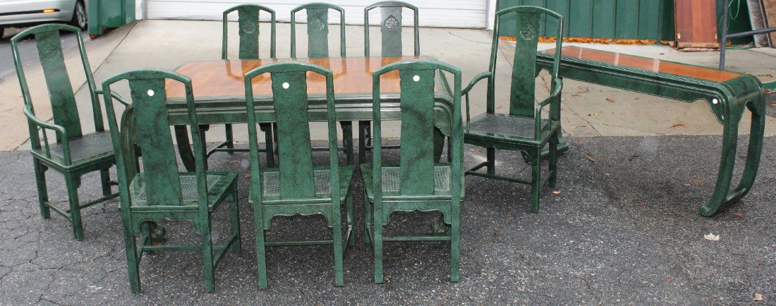 Henredon Ming style dining room set: Henredon Ming style dining room set: table with 2 leaves, 8 chairs & console.