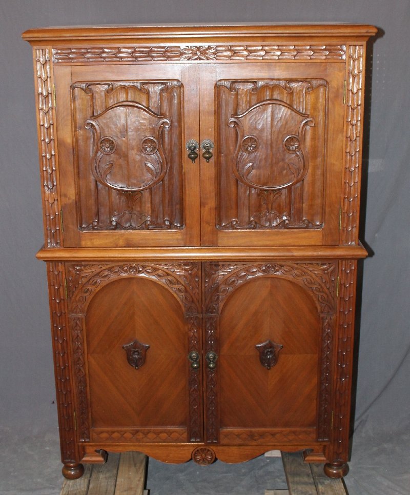 Spanish Gothic Revival fitted silver cabinet (1 of 3)