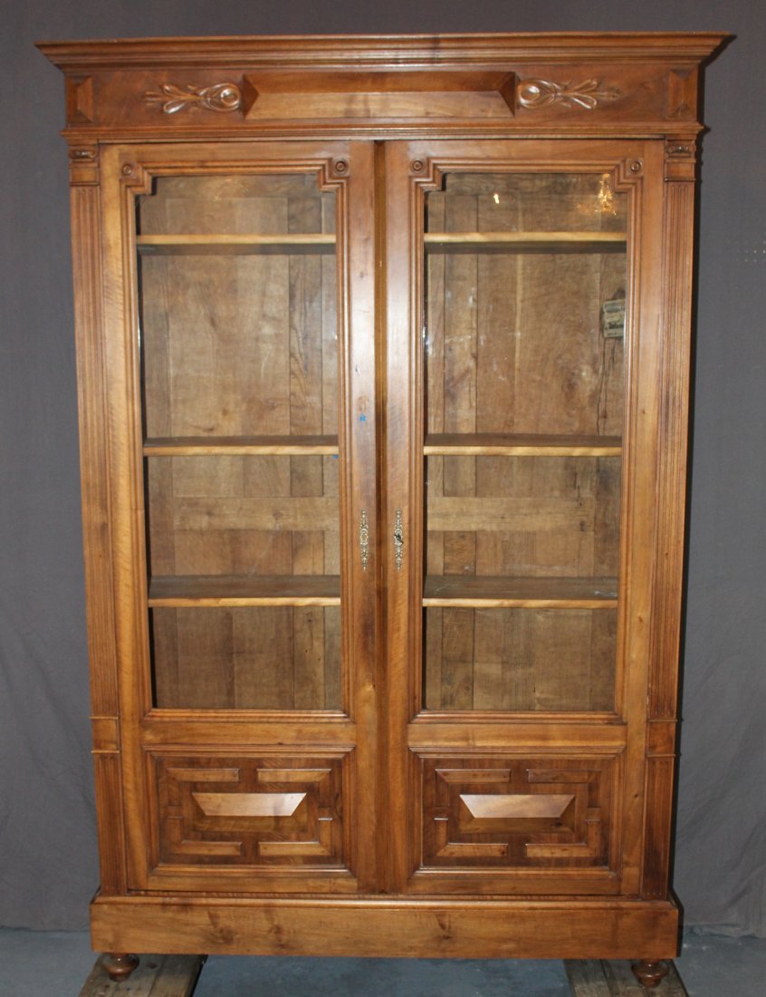 French 2-door bookcase in walnut (1 of 6)
