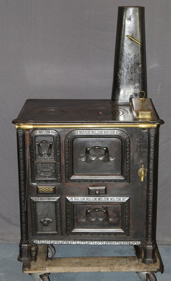 Antique French cast iron stove Nanquette & Cie (1 of 6)