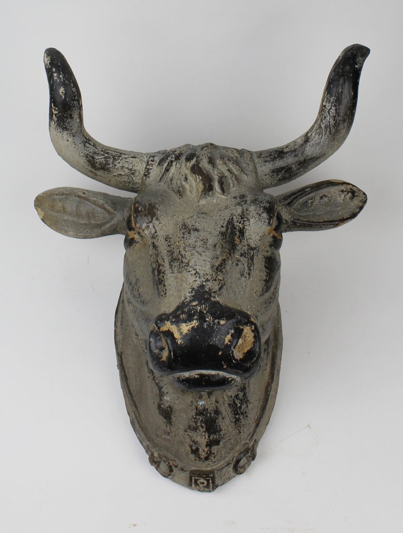 Cast wall mount bulls head mount (1 of 2)
