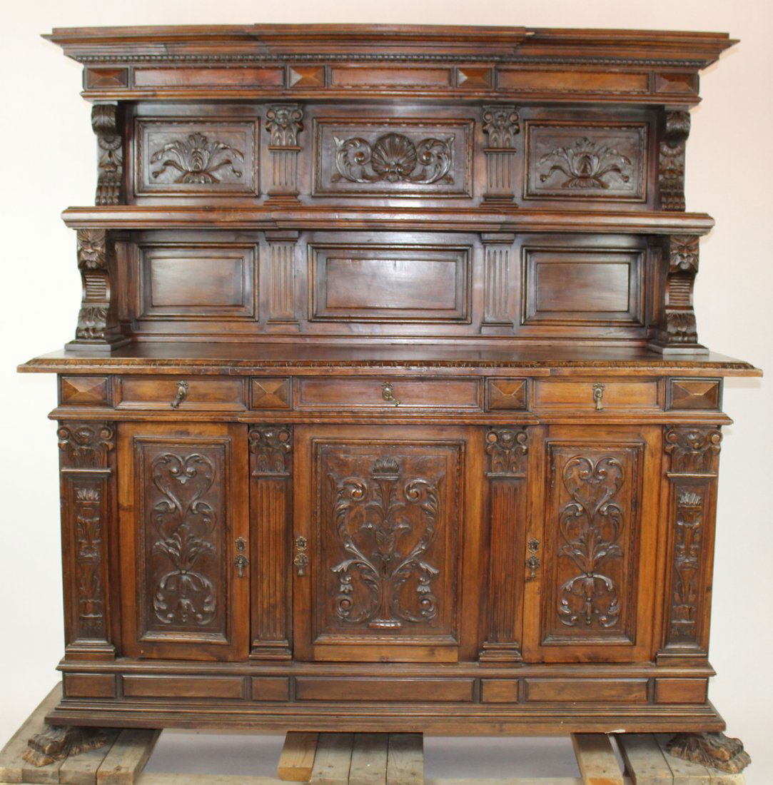 Italian Renaissance style sideboard with upper shelf (1 of 7)
