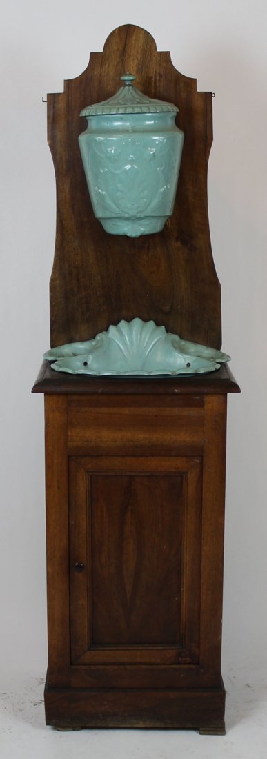 French enamel over cast iron lavabo on stand (1 of 5)
