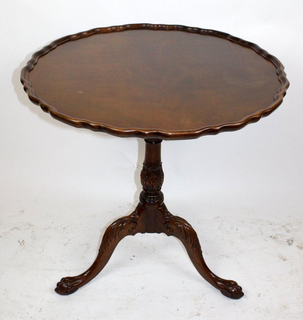 Mahogany pie crust tilt top table on tri-ped base (1 of 4)
