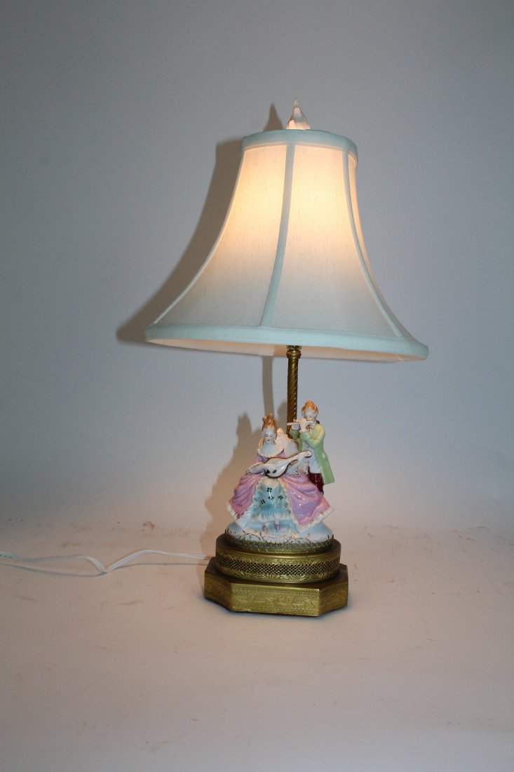 Porcelain figural lamp (1 of 5)
