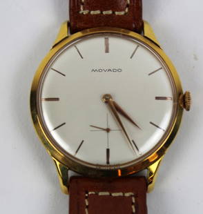 Vintage Movado men's watch with leather band: Vintage Movado men's wrist watch with leather band.