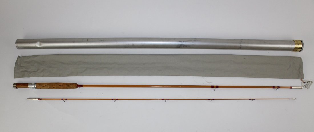 HL Leonard 2pc fibreglass fly rod (1 of 5)