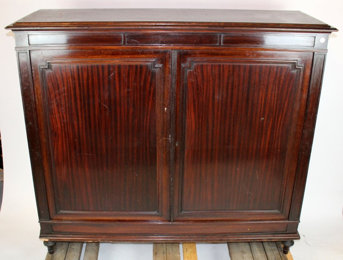English mahogany 2-door wardobe. (1 of 2)