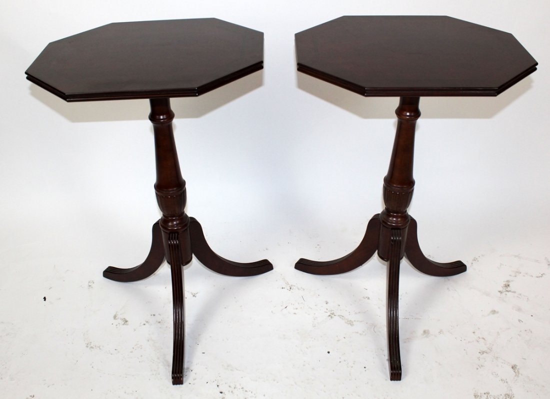 Pair of octagonal tilt top mahogany side tables (1 of 4)
