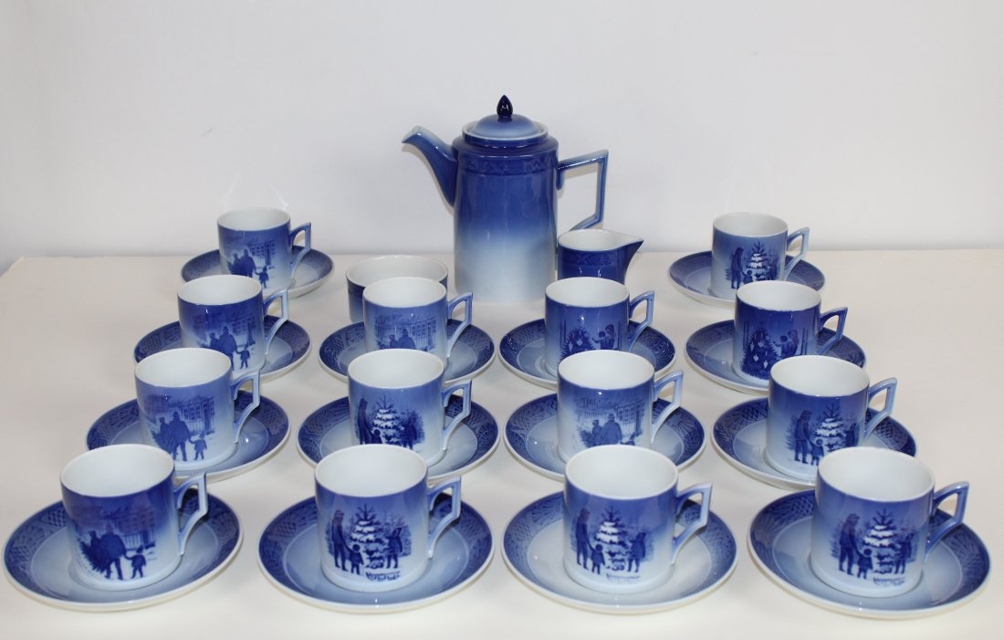Royal Copenhagen porcelain coffee service (1 of 5)