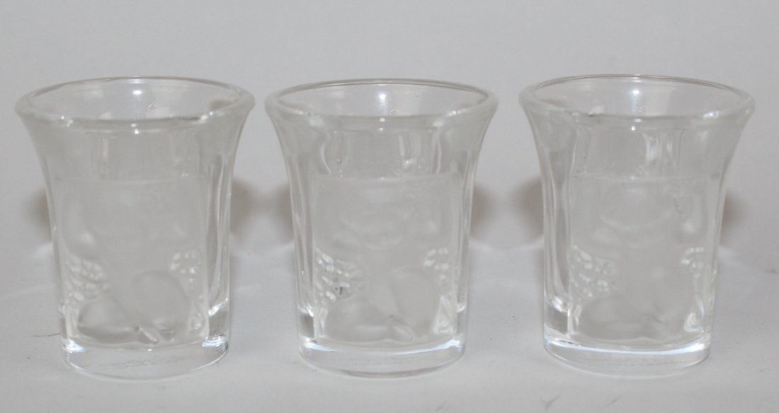 Set of 3 Lalique baby bacchus shot glasses: Set of 3 Lalique baby bacchus shot glasses. 2"h