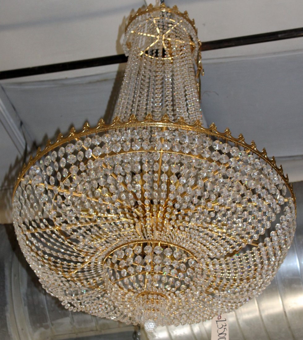 Crystal basket chandelier (1 of 1)