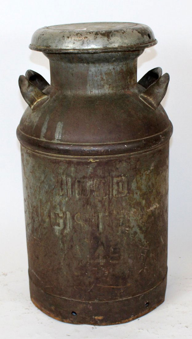Vintage Hood metal milk jug (1 of 4)