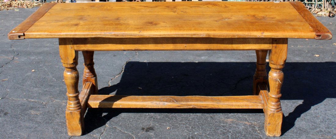 French farmhouse table in oak (1 of 4)
