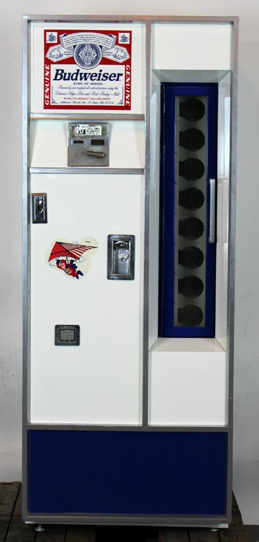 Vintage La Crosse Budweiser vending machine (1 of 8)