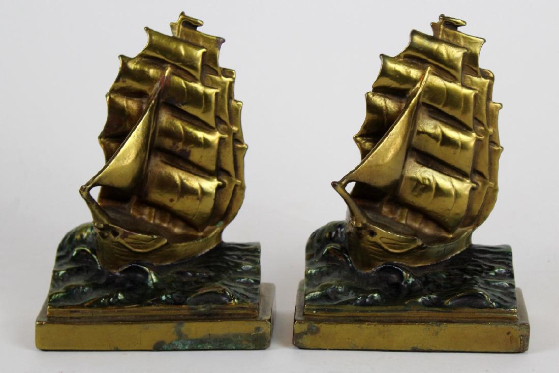 Pompeian Bronze Co Clipper Ship bookends (1 of 4)