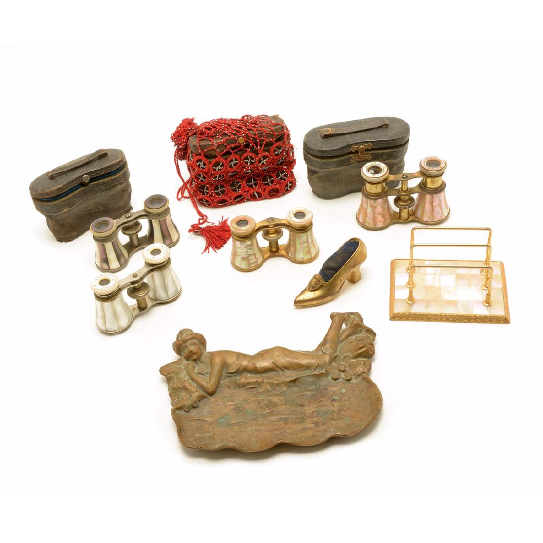 Collection of Ladies' Personal Items (1 of 10)