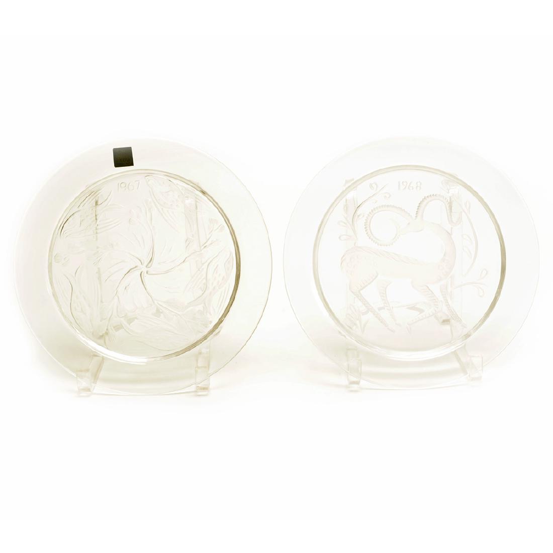 Collection of Eleven Lalique Cristal Annual Plates (1 of 7)
