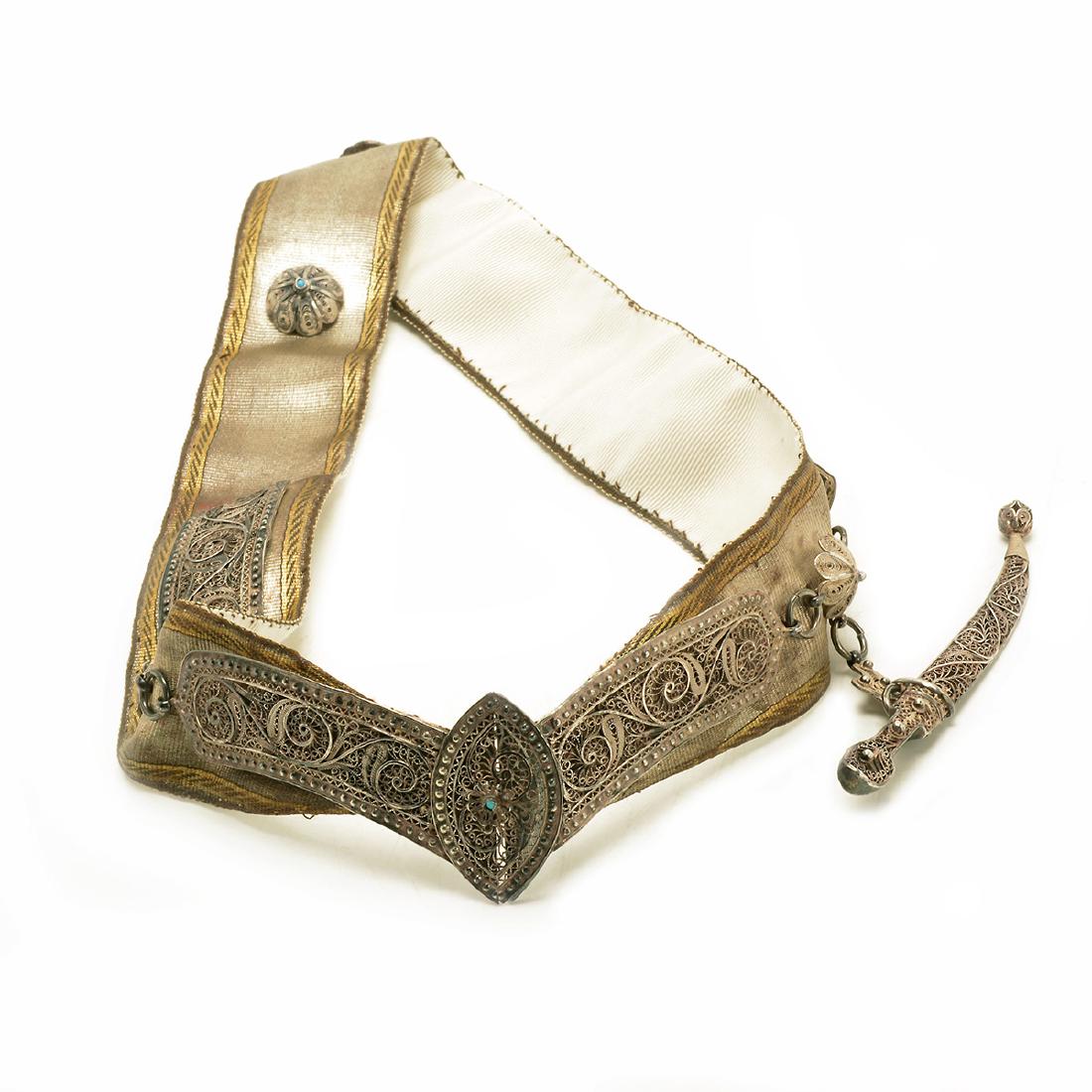 Caucasian 84 Standard Silver Filigree Belt (1 of 8)