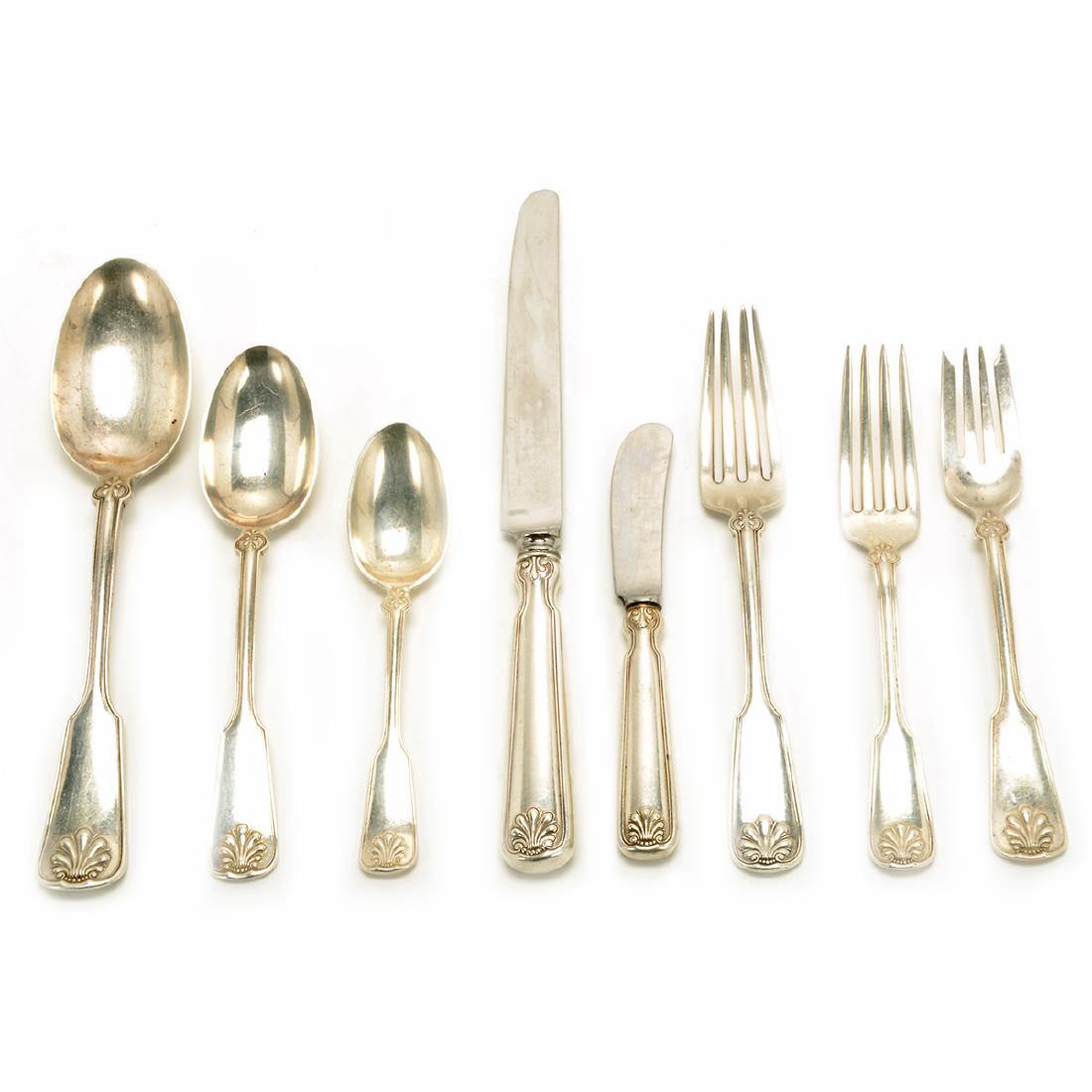 Tiffany Shell and Thread Sterling Flatware Set (1 of 7)