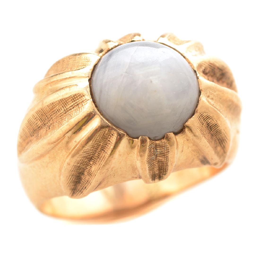 Star Sapphire, 14k Yellow Gold Ring. (1 of 4)