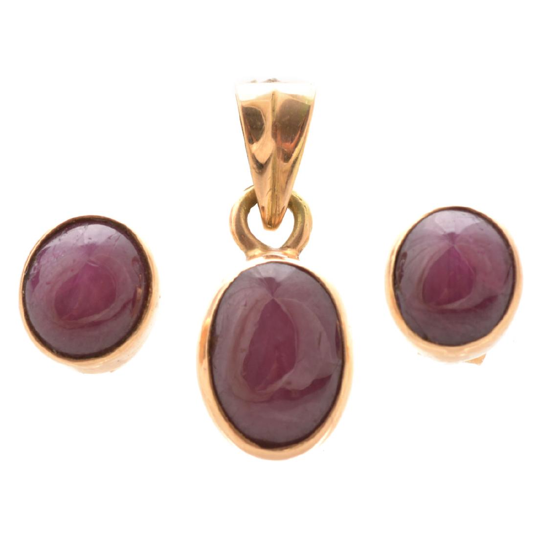 Star Ruby, 14k Yellow Gold Jewelry Suite. (1 of 4)