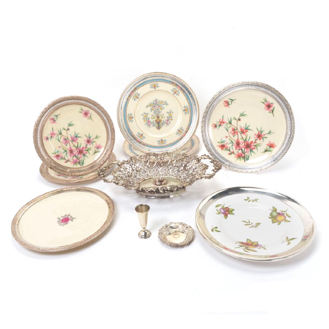 Collection of Sterling and Sterling Mounted Table Artic (1 of 10)