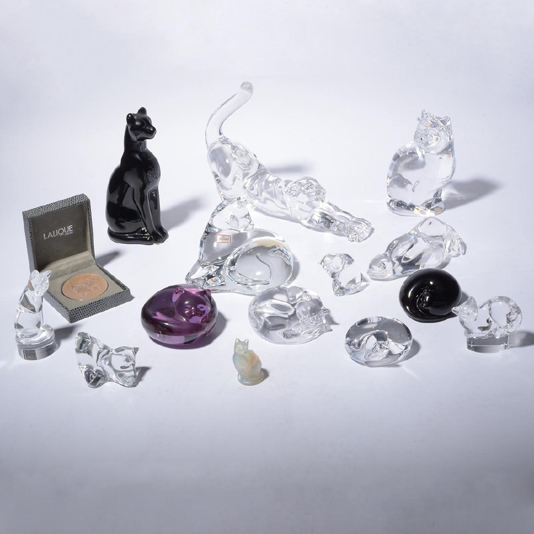 Collection of Crystal Cat Figures and Paperweights (1 of 10)