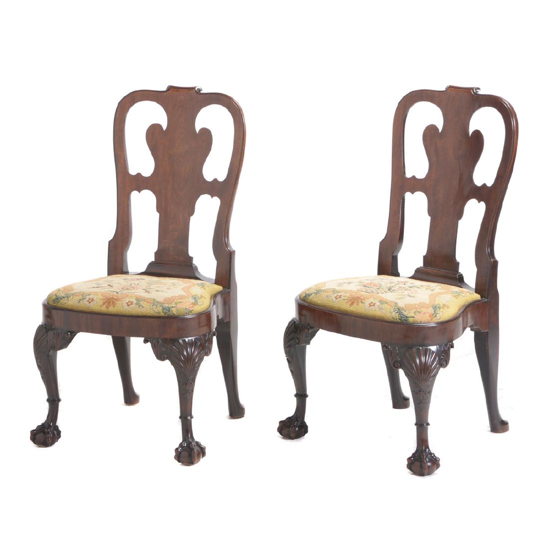 Pair of George II Walnut Side Chairs. (1 of 7)