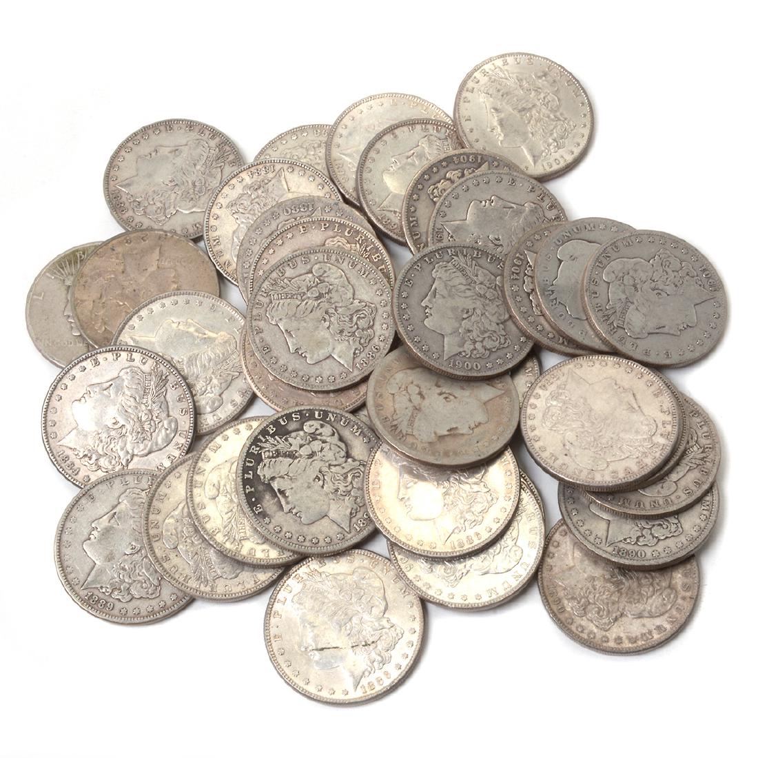 Lot of US Silver Dollars (36), Morgan (34), Peace (2) (1 of 2)