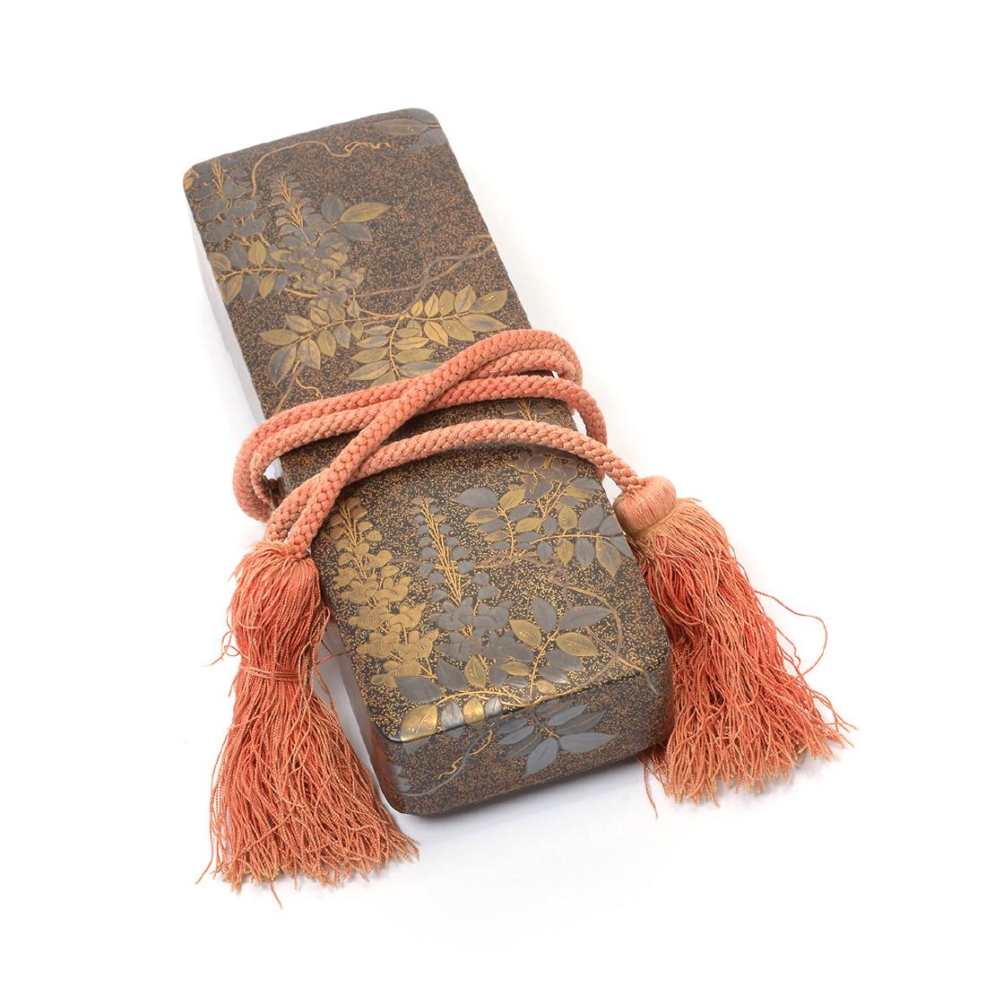 Japanese Gilt Lacquer Scroll Box, 19th Century (1 of 5)