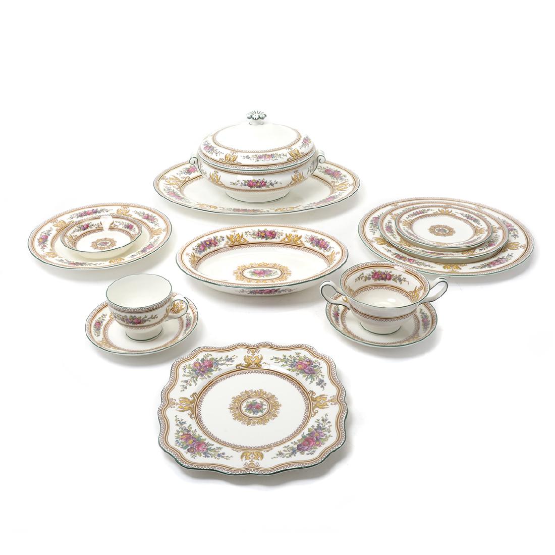 Wedgwood Dinner Service, "Columbia" Pattern (approx.97 (1 of 10)