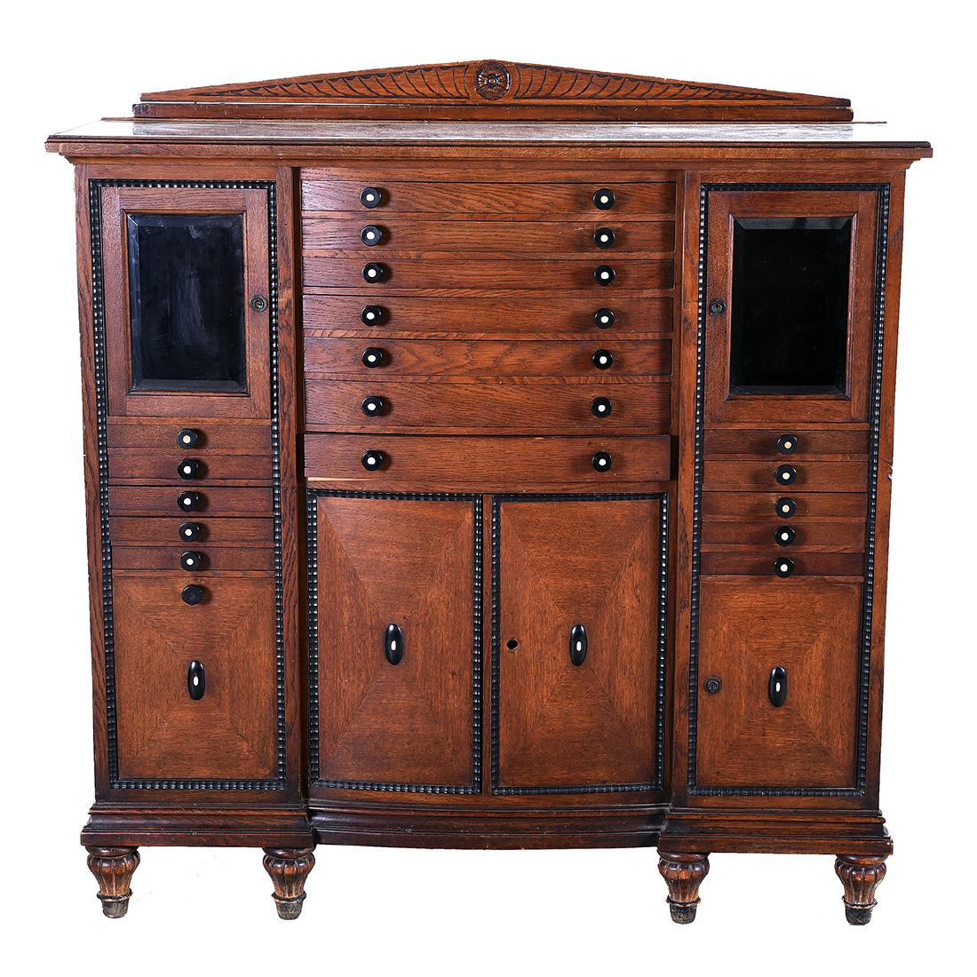 Large Renaissance Revival Oak Retail Cabinet with (1 of 6)