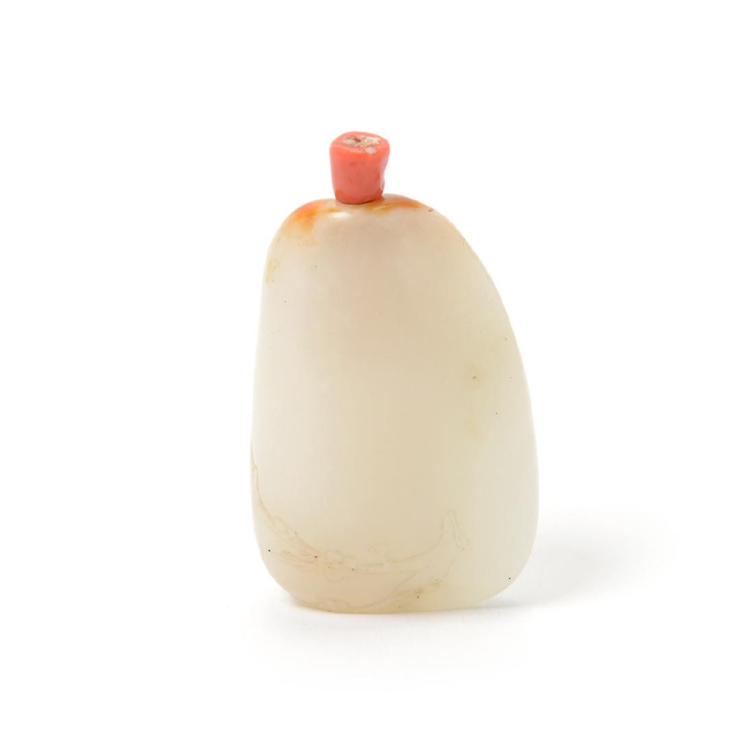 White Jade Pebble Snuff Bottle, 18th/19th Century (1 of 5)