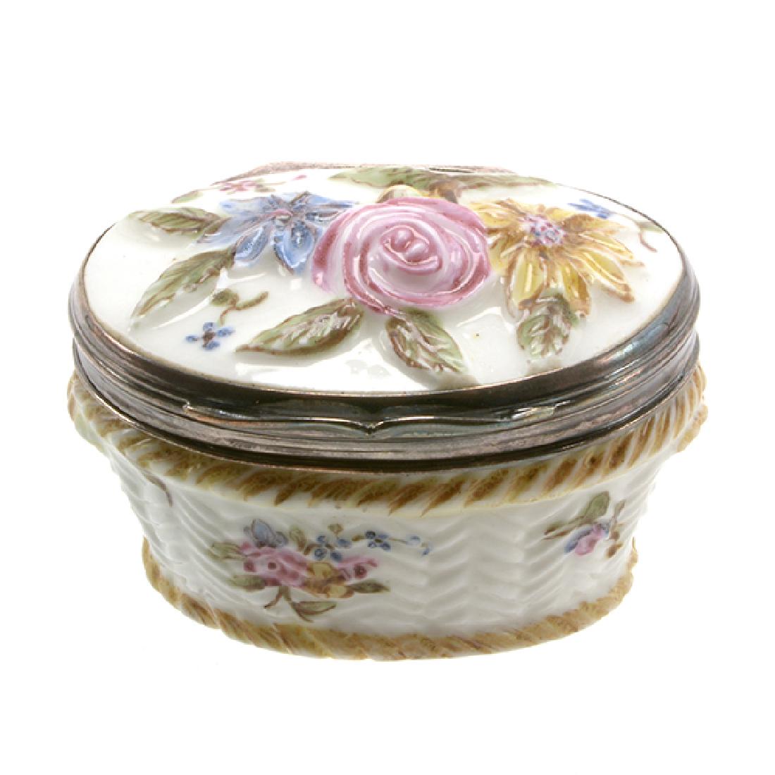 French Mennecy Silver Mounted Porcelain Snuff Box (1 of 8)