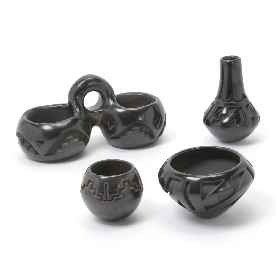 Four Santa Clara Blackware Vessels (1 of 8)