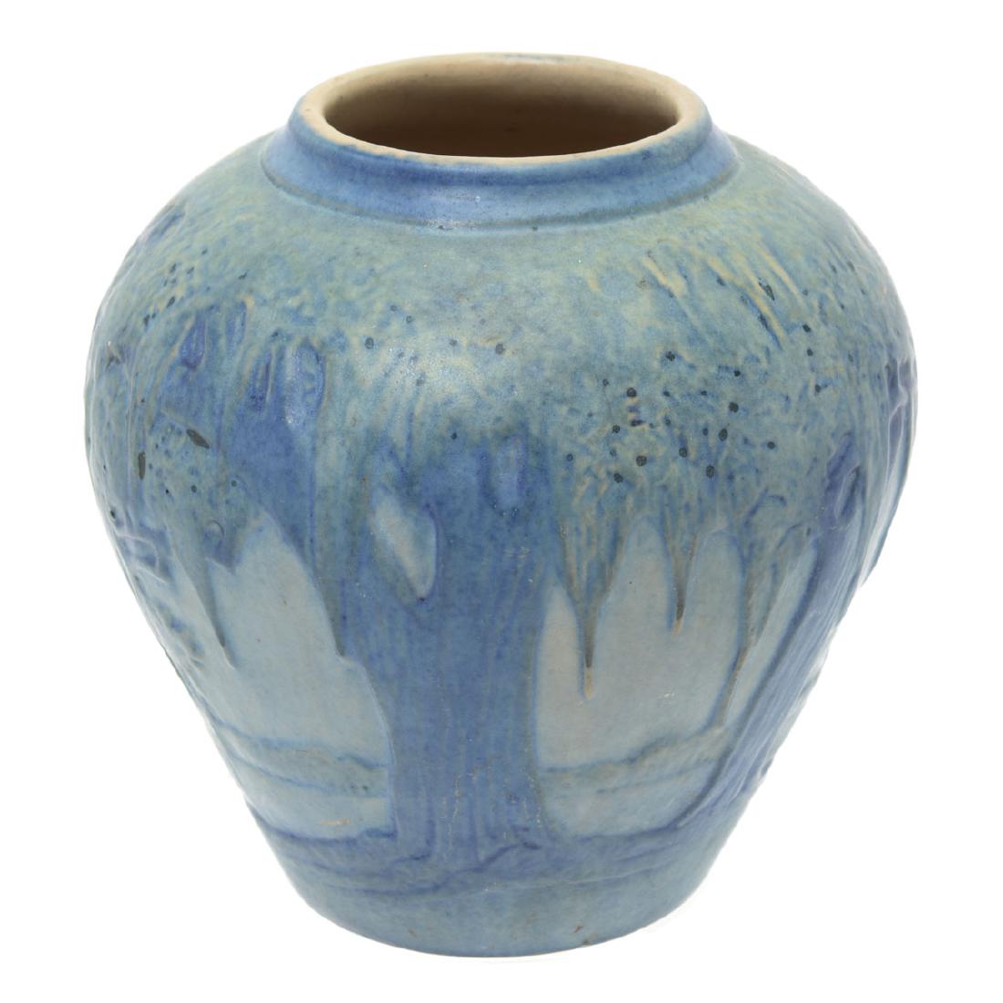 Newcomb College Moonlight Pottery Vase Possibly (JH (1 of 7)