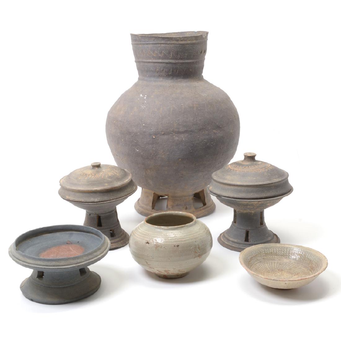 Five Korean Ceramics (1 of 8)